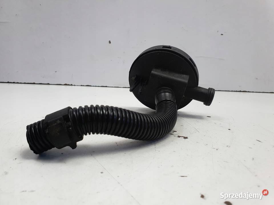 VW Golf V 16 FSI ODMA SILNIKA Rurka 03C103201E Chełm