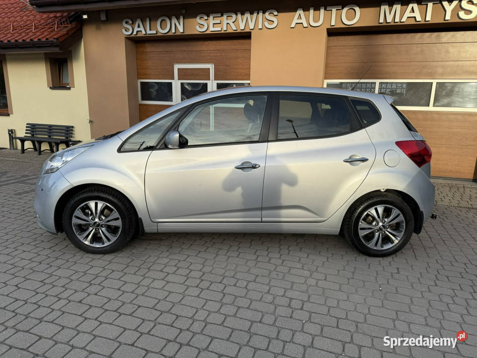 Kia Venga Rezerwacja śląskie Orzech