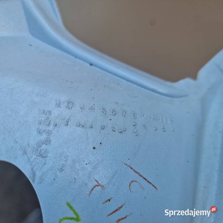 YAMAHA R1 YZF RN19 ZADUPEK OGON OWIEWKA TYŁ