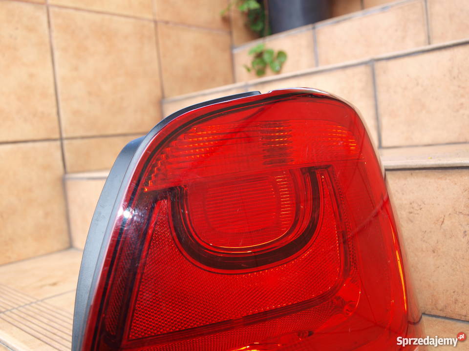 VW Polo lampa prawa tył 2009 2014r europa Kalisz