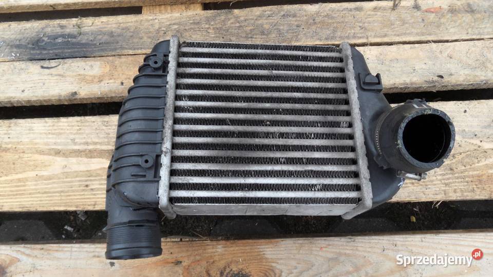 AUDI A6 C6 07r intercooler 4F0145805AM 6620181 Chłodnice powietrza (intercoolery)