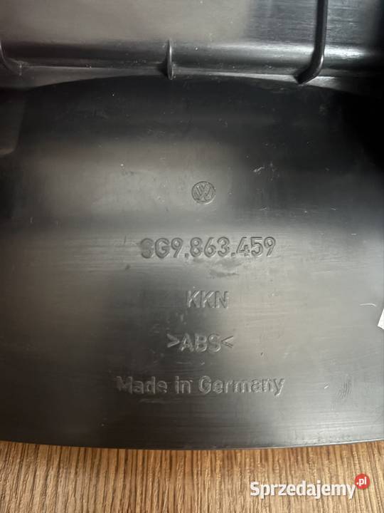 Jest to Boczek bagażnika do samochodu Volkswagen Tapicerki samochodowe Zduny