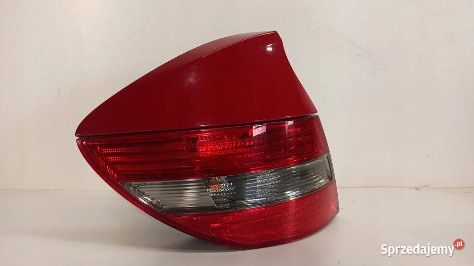 LAMPA TYŁ MERCEDES W203 CLC LEWA A2038205164 osobowe