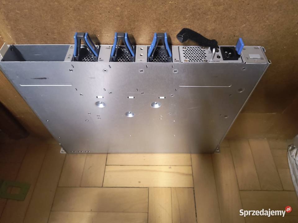 Switcha cisco n2kc2348upq10GE extender 48x sfp Kraków