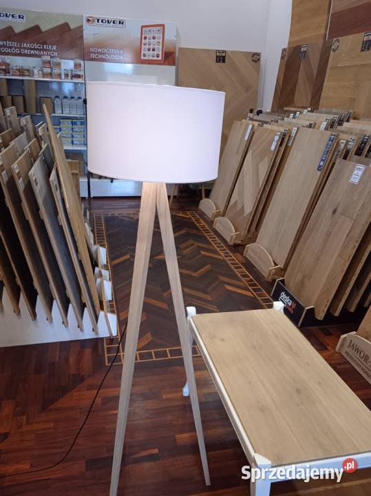 Lampa podłogowa sprzedam