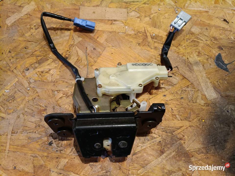 Honda Civic VII EU8 Zamek Klapy Bagażnika Łosice sprzedam