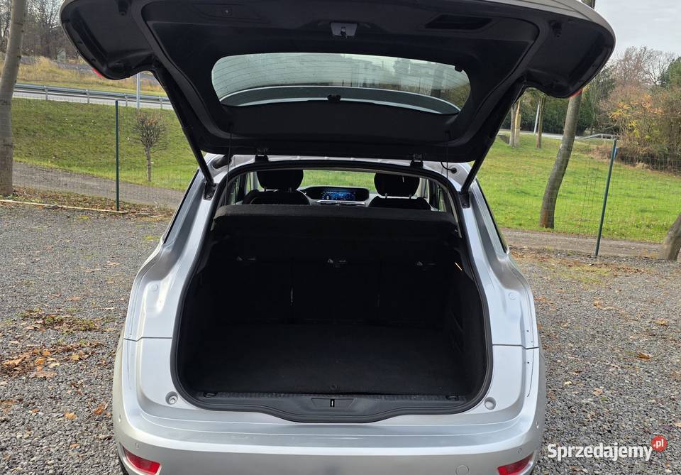 16 HDI 116 Automat Exlusive Hak Zadbany Samochody osobowe