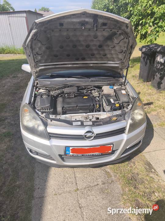 Astra H 16 105 brak kompresji sprzedam całość Jaworzno sprzedam