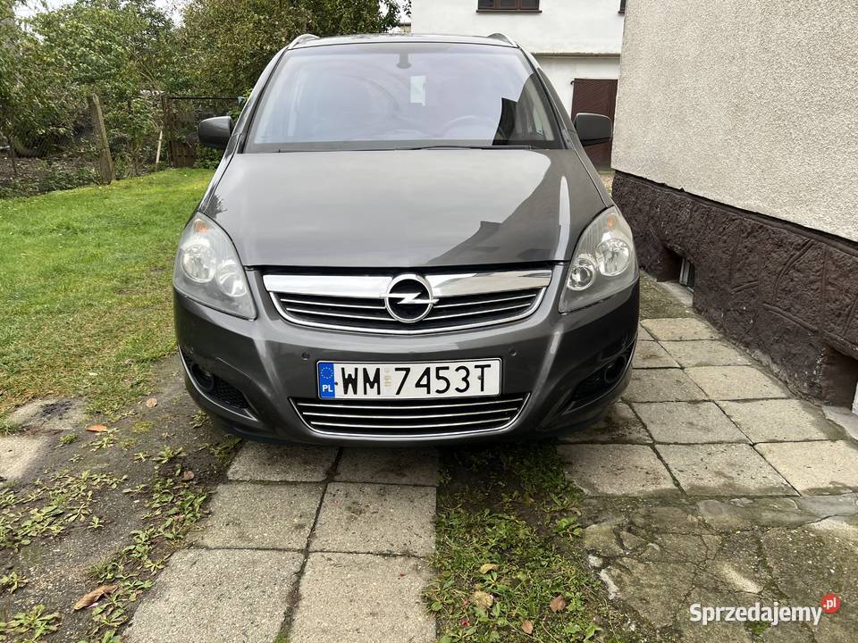 Opel Zafira b 18 benzyna 135 Super Stan Syców