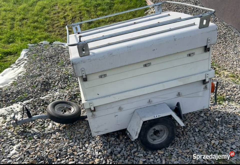 Przyczepka 400 zamykana towarowe podkarpackie Sieklówka sprzedam
