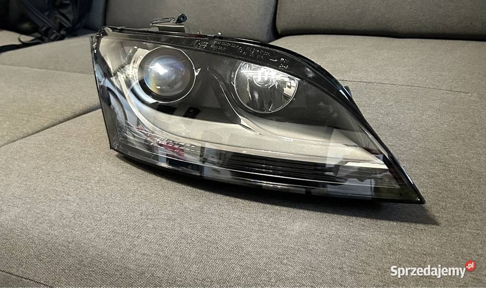 Audi TT MK2 lampa przednia prawa Płock
