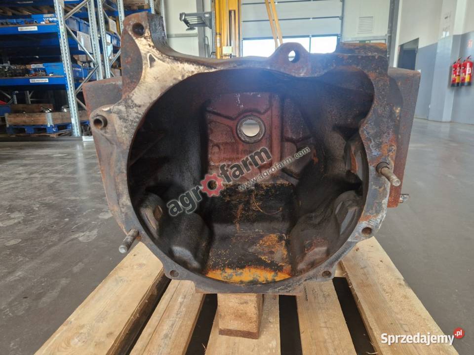 Obudowa skrzyni biegów DeutzFahr Agrotron M600 Byków