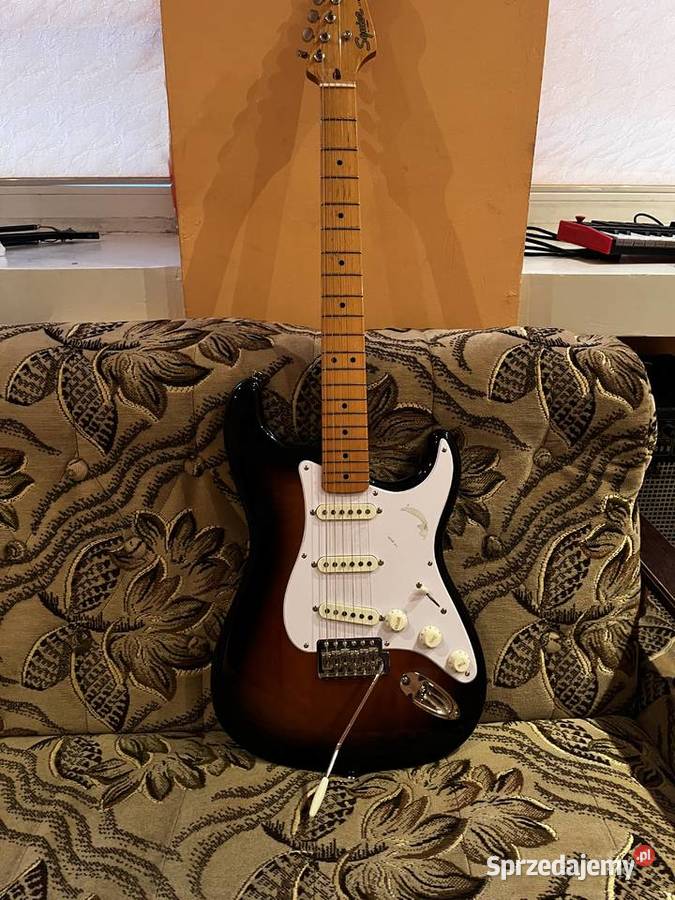 ZAMIENIĘSPRZEDAM Zamienię Gitarę Elektryczną praworęczna Łódź