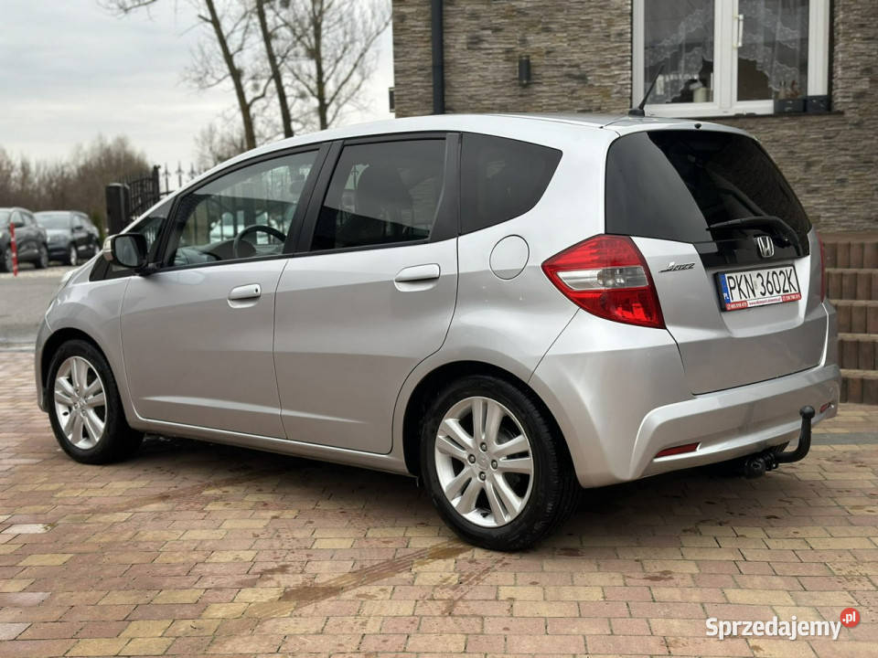 Honda Jazz III 20082014 Sadlno