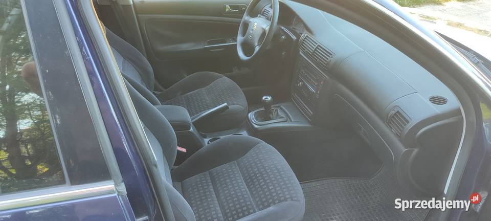 VW PASSAT 18 TURBO kombi klima ładny stan z sprzedam