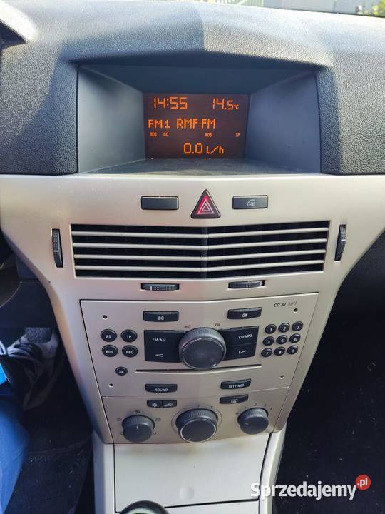 Astra H 2008 combi 16 Pb hak manual nówka kpl nieuszkodzony Opel Łężce