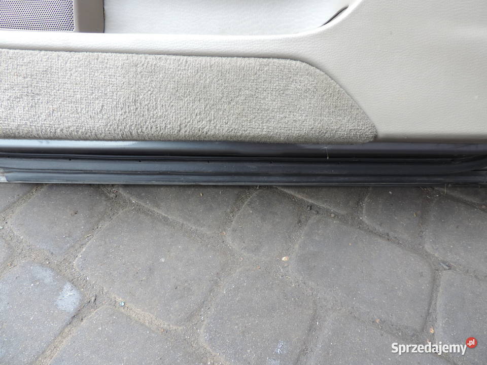 VOLVO V40 I FL DRZWI PRAWY PRZÓD 34722 Nowy Sącz