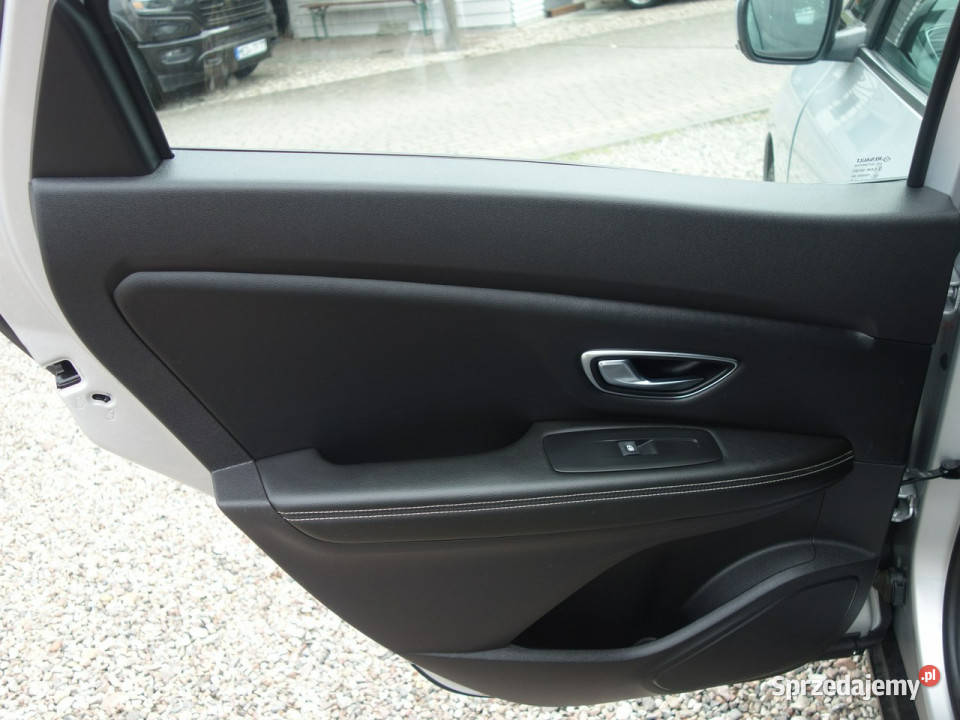 Renault Scenic Renault Scenic 2018 15 DCI 110 srebrny Słupsk sprzedam