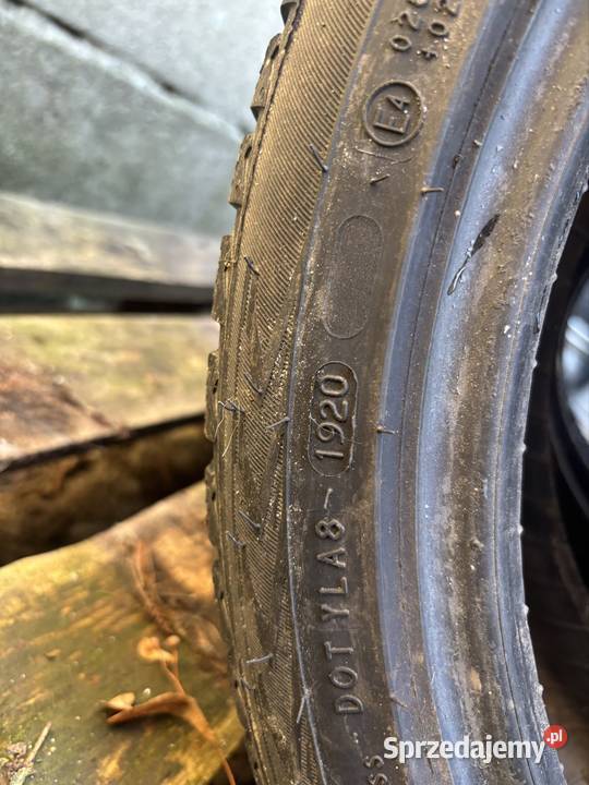 Opony Nokian 19545R16 zima kpl 45 Czerwińsk nad Wisłą