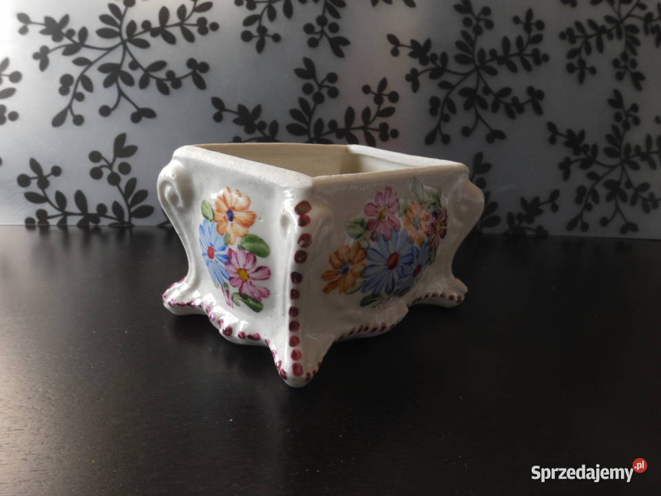 Puzderkopojemnik sygnowany Raszków