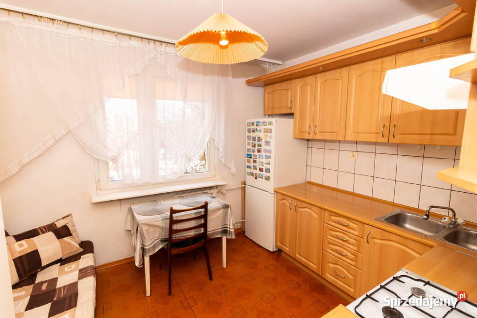 Kawalerka 2 pokoje z balkonem 2 piętro Stawki Ostrowiec Świętokrzyski