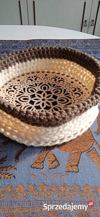 OKRĄGŁA PATERKA KOSZYCZEK autorskie rękodzieło Dekoracje i ozdoby wielkopolskie