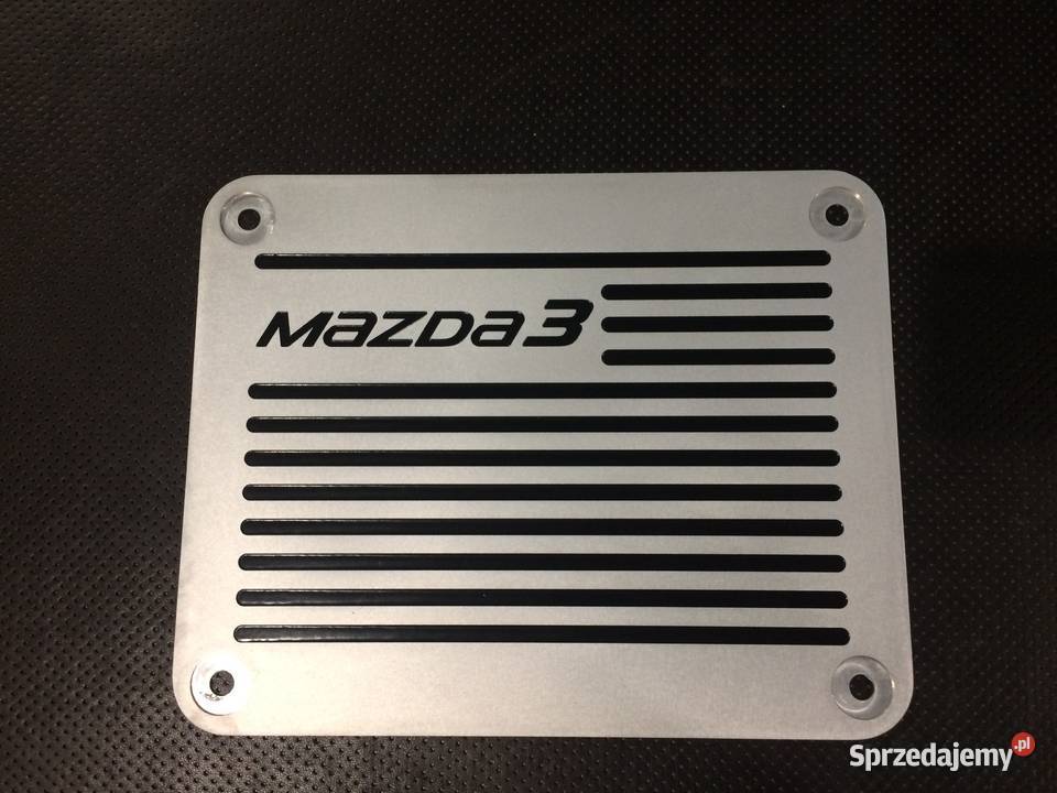 EMBLEMAT W DYWANIK MAZDA 3 Starachowice