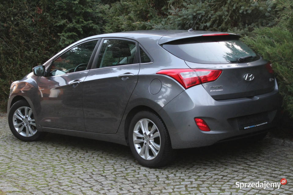 Hyundai i30 Benzyna 97 Niski Przebieg II 2012 Rok produkcji 2014