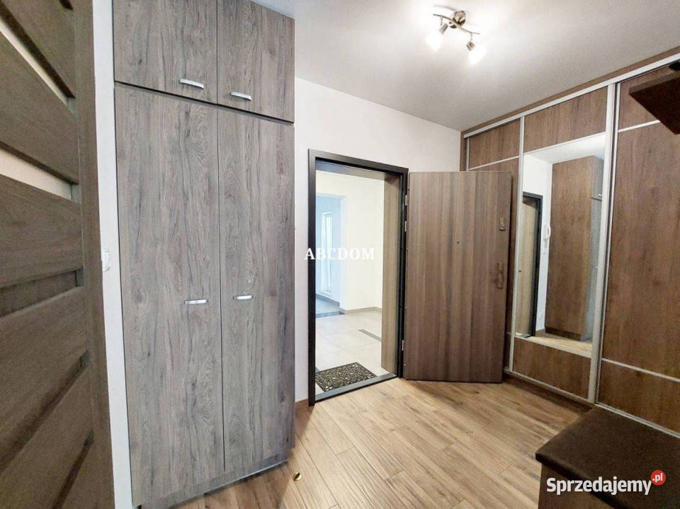 Czyżyny mieszkanie z dużym balkonem komórka