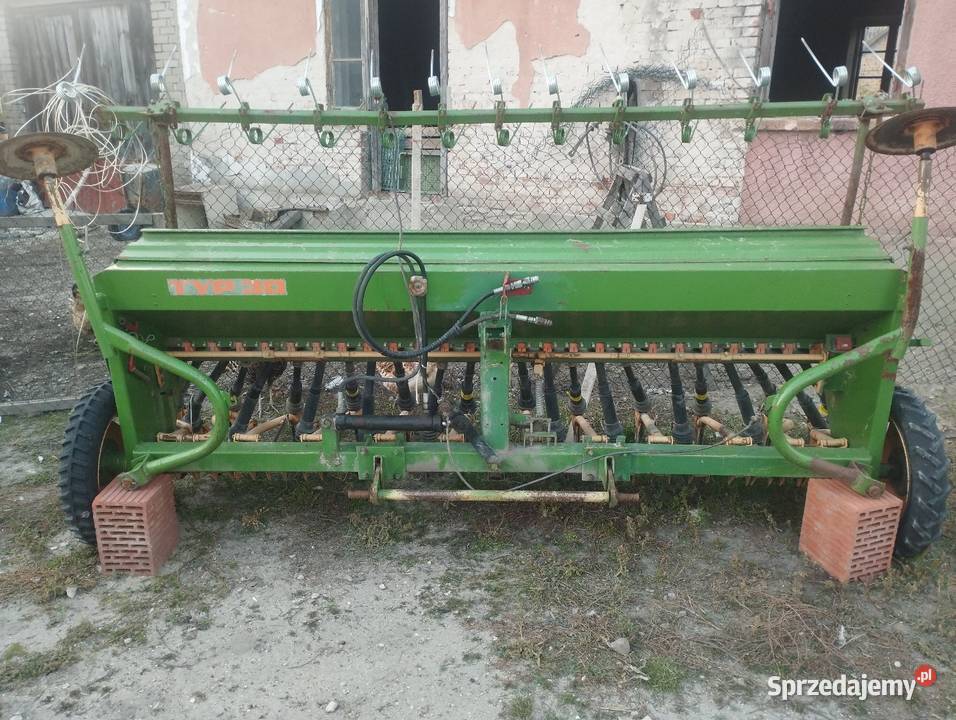 Sprzedam siewnik zbożowy Smażone D7 special świętokrzyskie Busko-Zdrój