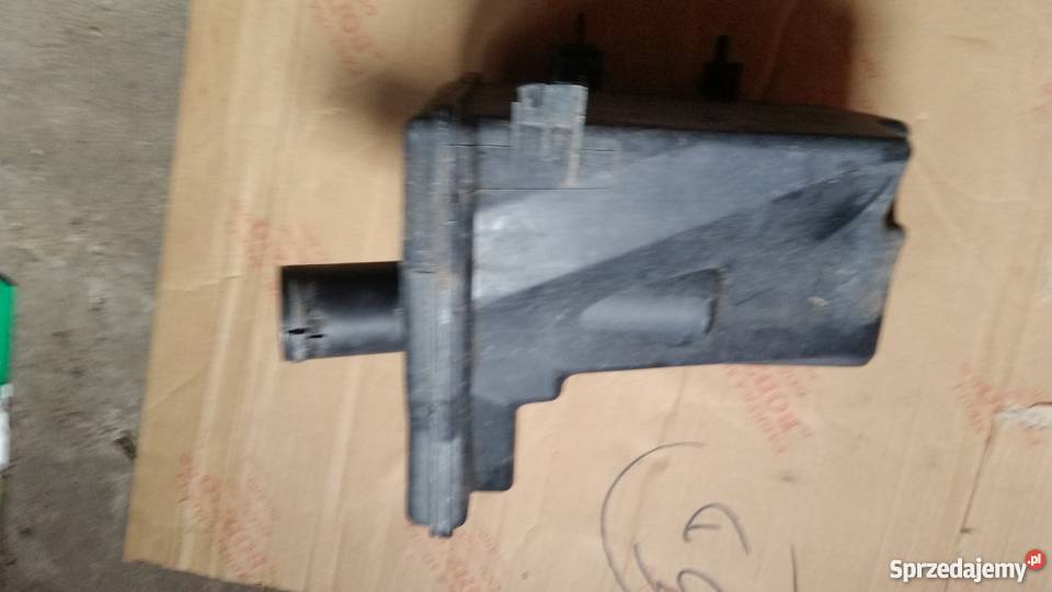 OBUDOWA FILTRA POWIETRZA RESONATOR NISSAN sprzedam