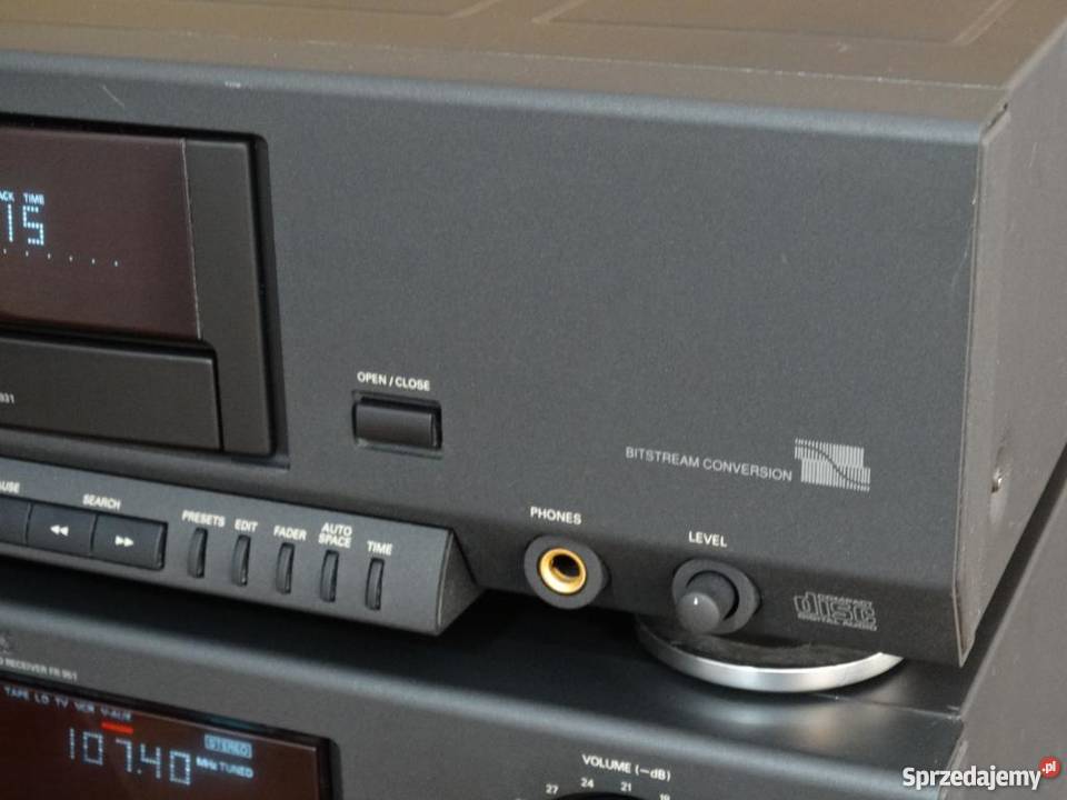 Amplituner Philips z CD mocny i sprawny 460 wat Jasło