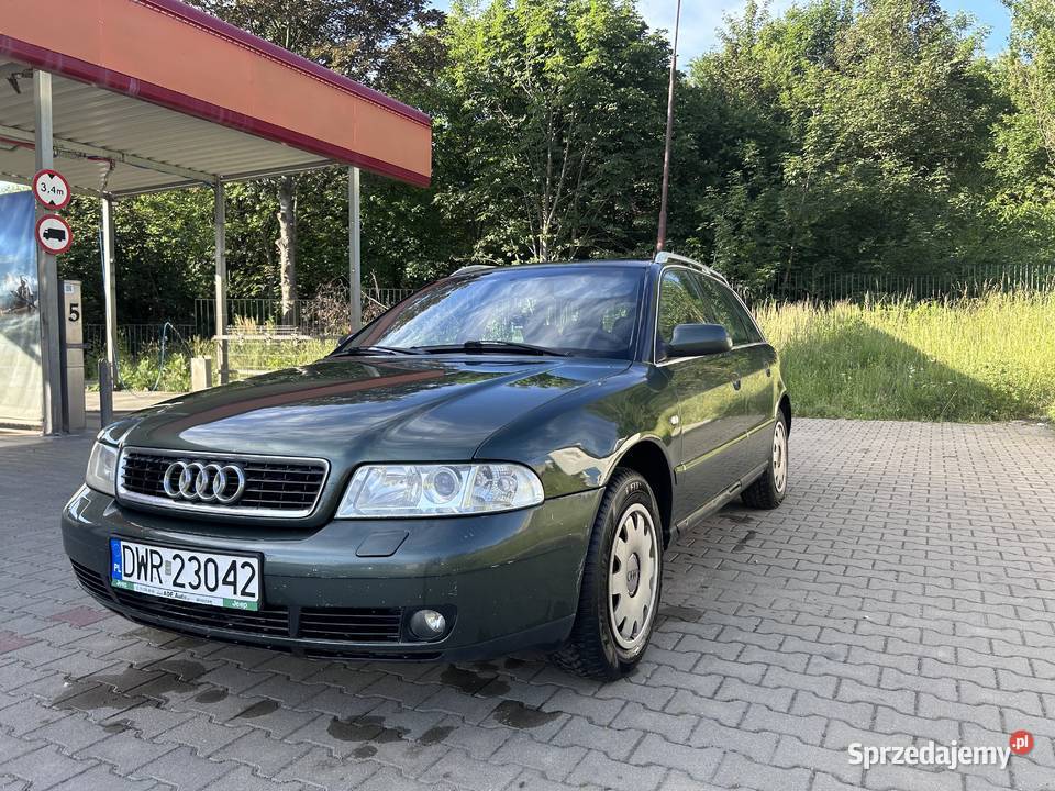 Audi a4b5 2000 19 tdi 115 Nowy rozrząd Rok produkcji 2000 Wałbrzych