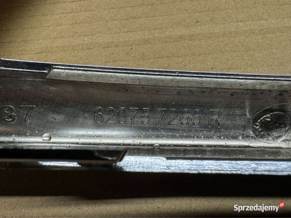 Kratka prawa zderzak przód Captur 1 I 620757266R wielkopolskie Sieraków
