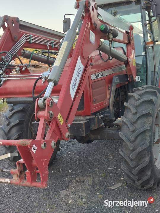 Massey Ferguson 4270 6 cylindrowy pneumatyka Skrzynia biegów Manualna Massey Ferguson Pajęczno