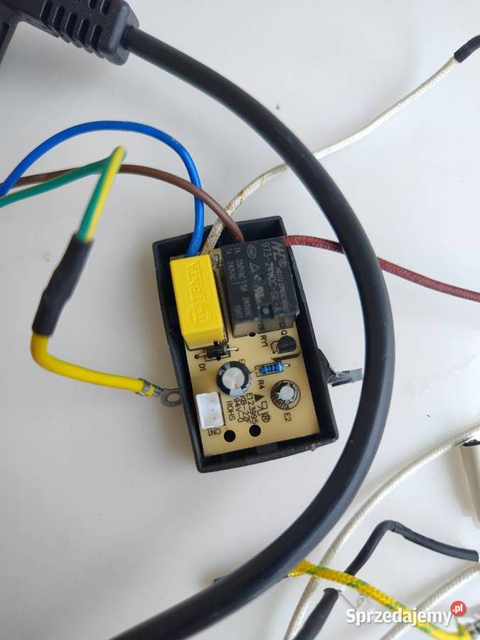 Kabel przewód zasilający do ekspresu RICCO Model warmińsko-mazurskie Olecko