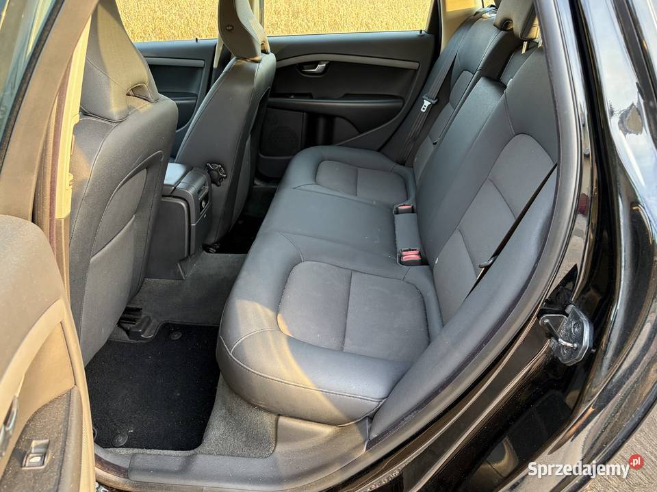 VOLVO V70 20d Serwis do końca BEZWYPADKOWE radio Warszawa sprzedam