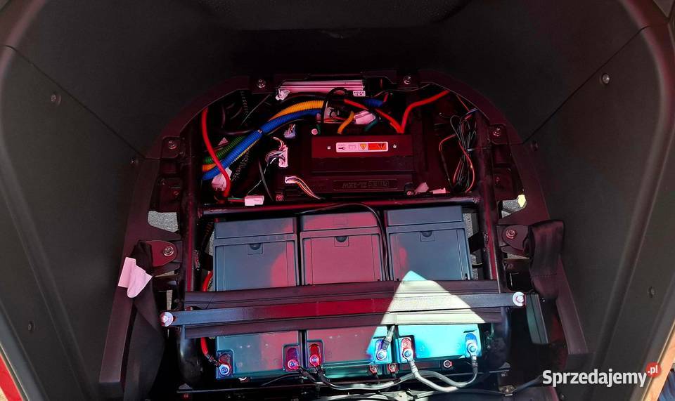 Skuter elektryczny kabinowy trójkołowy Econelo lubelskie Krasnobród
