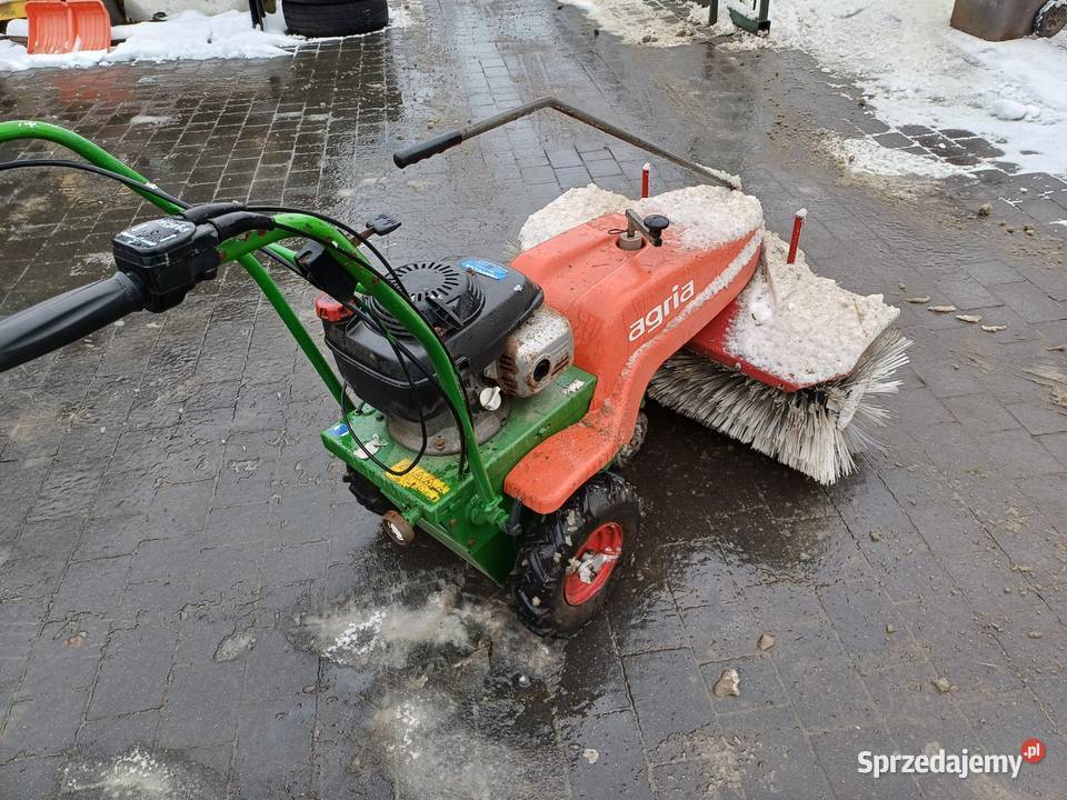 Zamiatarka spalinowa agria