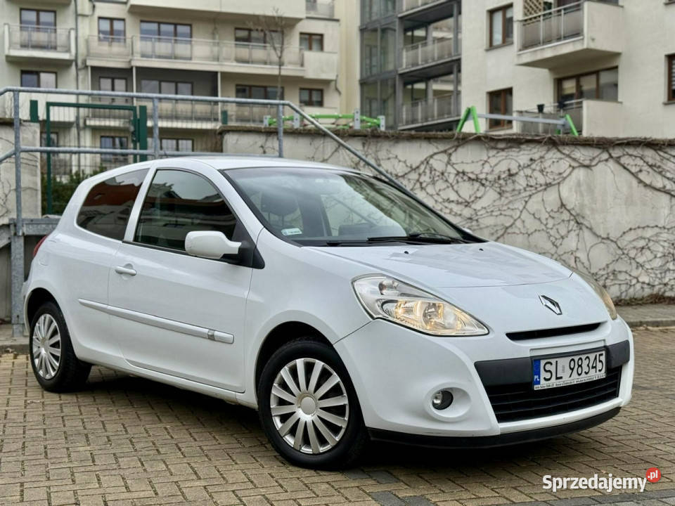 Renault Clio 15 dci III 20052012 Rok produkcji 2010 śląskie Tarnowskie Góry