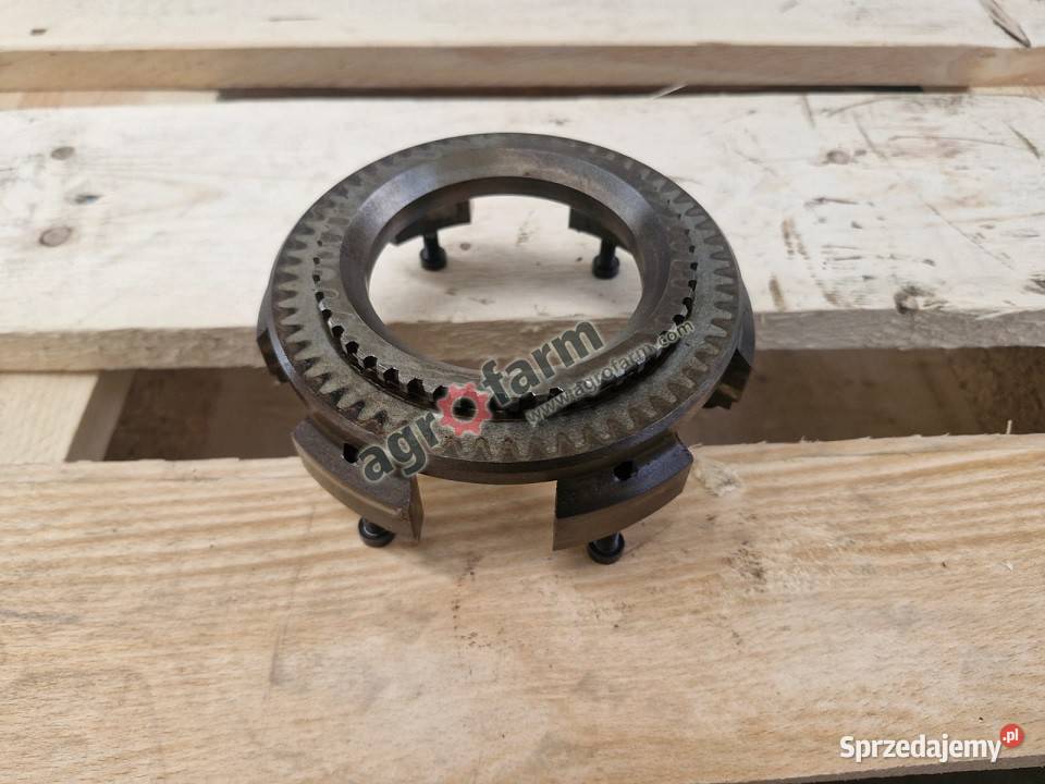 Obudowa Massey Ferguson 6235 6270 Skrzynia biegów Byków