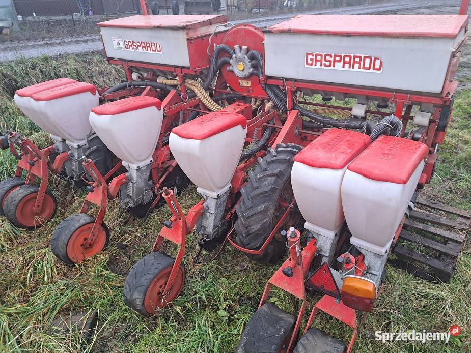 siewnik Gaspardo 6 talerzowydo kukurydzy Wysokie Mazowieckie