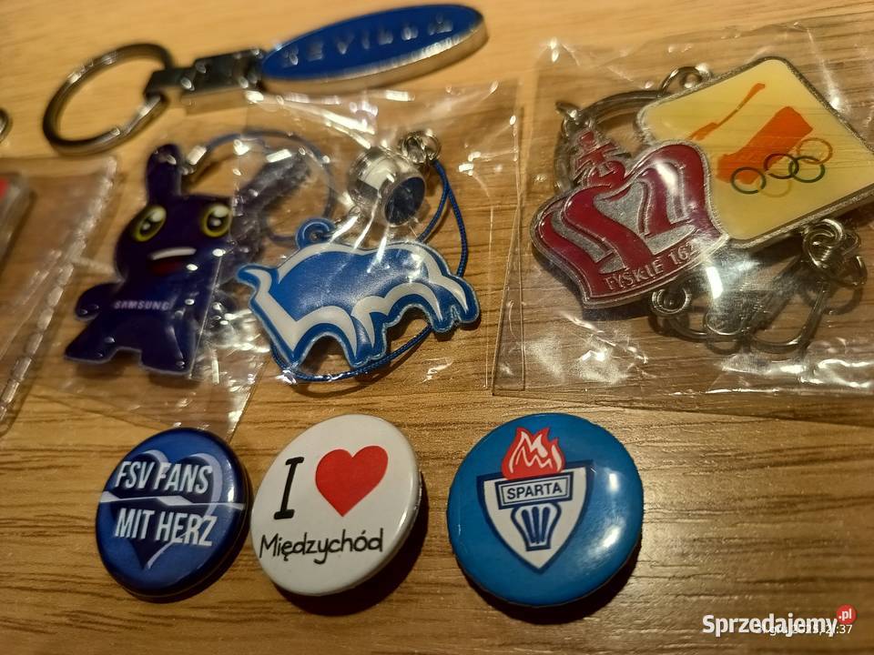 Breloki i buttony wielkopolskie Wronki