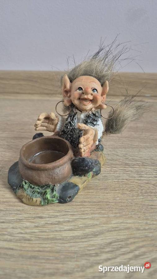 Gnom troll na tealighty figurka z garnkiem lata Gdańsk