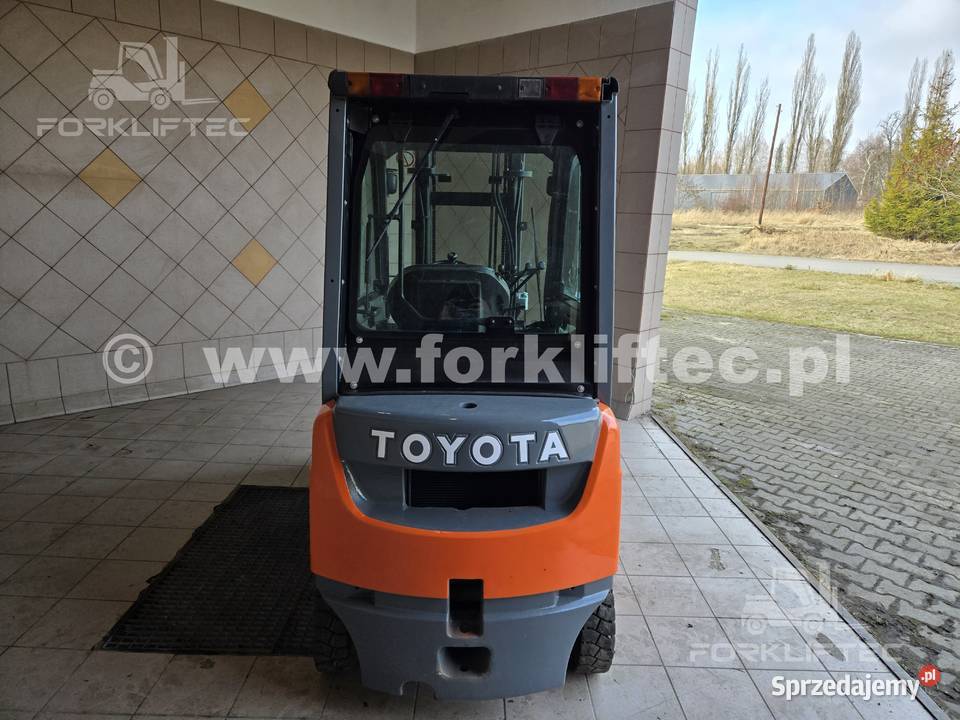 Wózek widłowy TOYOTA 8FDF15 KABINA TOYOTA 8FD15 Wózki widłowe Lędziny