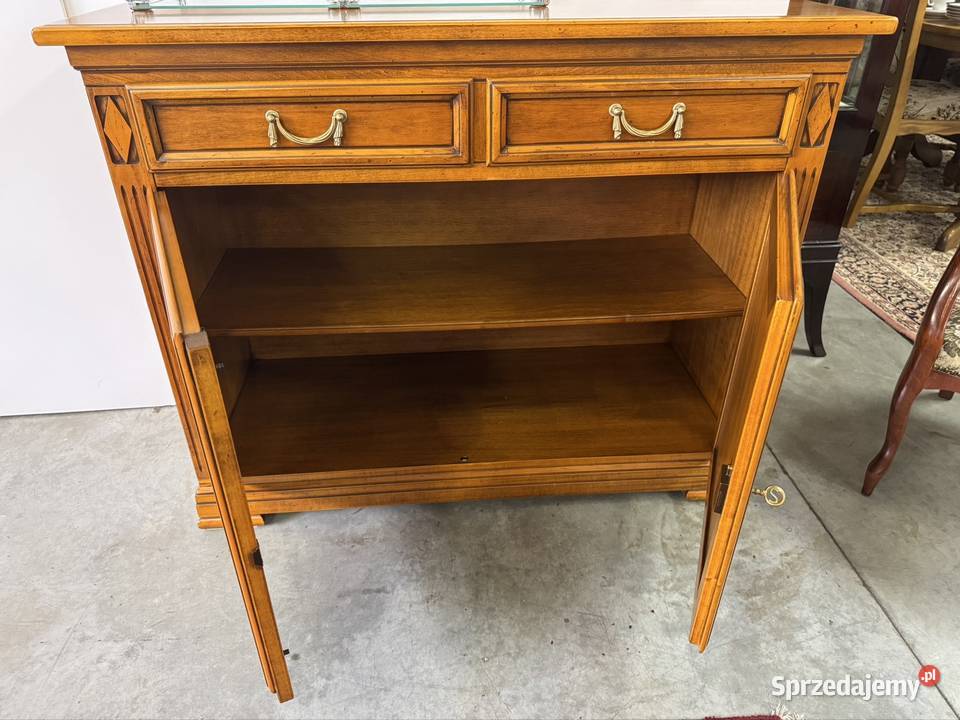 Włoska komoda Selva delikatnie zdobiona Ełk sprzedam