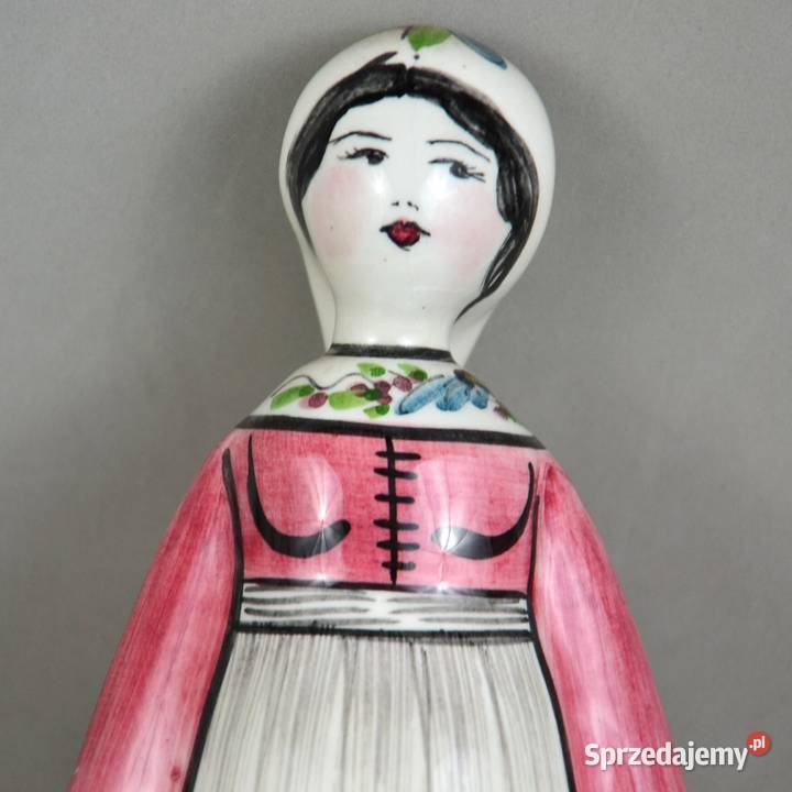 Dziewczyna w greckim stroju ludowym sygnowana Porcelana i szkło Bronisze sprzedam