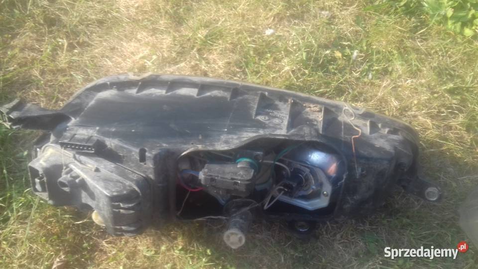Lampa przednia prawa lewa reflektor prawy lewy Motoryzacja Kraków