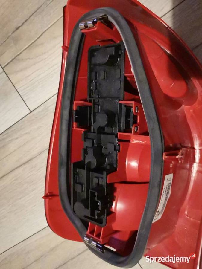 CITROEN XSARA PICASSO LIFT 0407 LAMPA PRAWY TYŁ wielkopolskie Międzychód