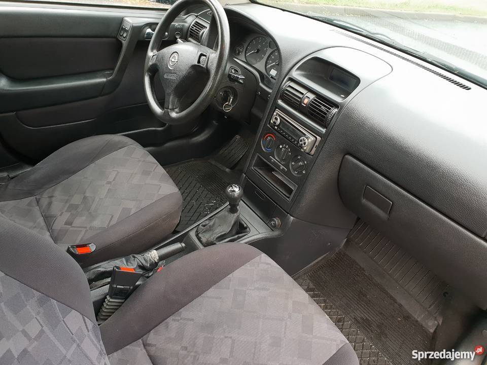 Opel Astra II Sedan 992000r 14 16V Benz Ele Stan Rok produkcji 2000